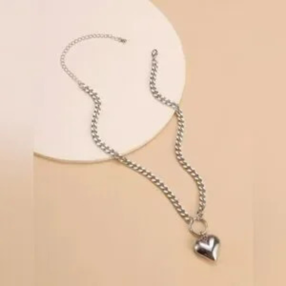 Silver Tone Chunky Chain Heart Pendant Necklace C Adjustable - Picture 2 of 3
